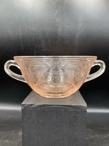 Hazel Atlas Pink Depression Royal Lace Cream Soup Bowl