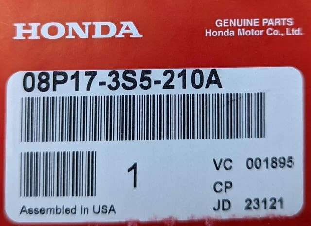 Genuine Acura Integra Floor Mats All Season (A-Spec)(08P17-3S5-210A) - Image 3 of 4