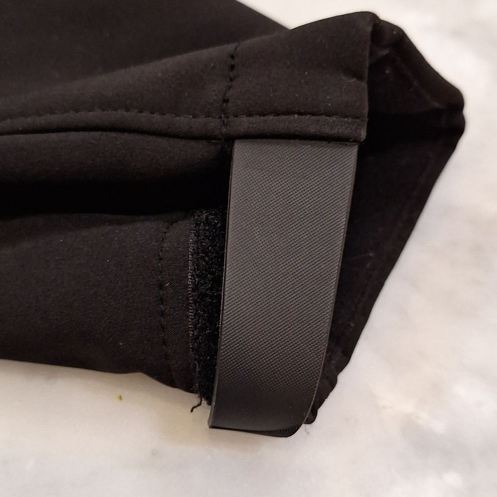 Tumi Tech Jacket Large Black Softshell Bomber Lig… - image 9