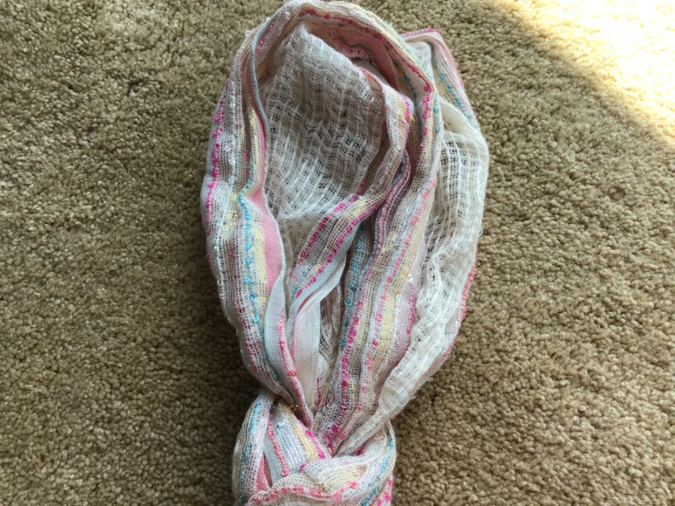 NEW STRIPED IVORY FASHION SCARF W FRINGE PINK BLUE GOLD NWT GIRLS / WOMENS GIFT! - Image 2 of 4