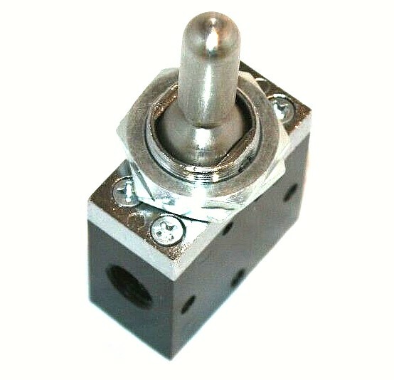 Buyers Products BAV020TD Toggle 3Position Detented Valve Only, Dump