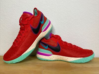 Nike Zoom Lebron (James) NXXT GEN NEU GR. 44 (DR8784-600) Basketballschuhe