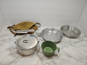 VINTAGE BOY SCOUTS OF AMERICA BSA OFFICIAL ALUMINUM CAMPING COOKWARE MESS KIT 