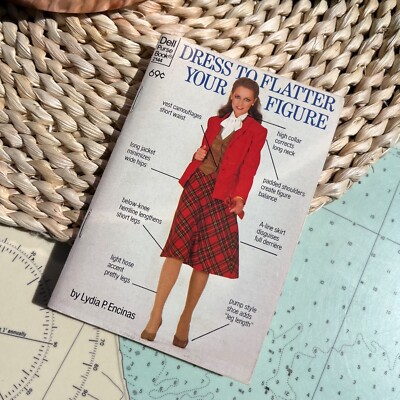 Vintage 1981 Dress to Flatter your Figure