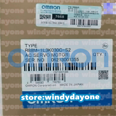 R88M-1L3K030C-S2 Servo motor  New Genuine OMRON