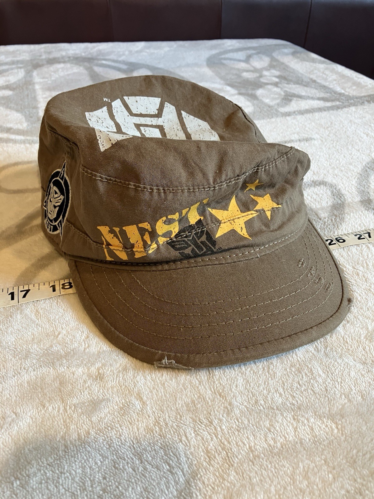 Universal Studios exclusive Transformers NEST mil… - image 1