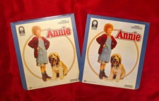 Annie 1982/1983 CED VideoDisc Parts 1 And 2 Columbia RCA 13033 2 X VideoDiscs