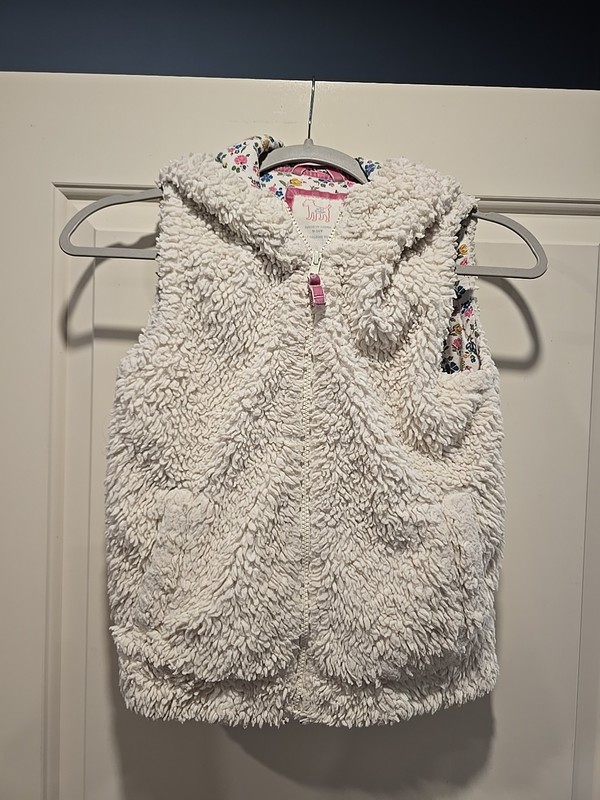MINI BODEN Girl's Size 9 - 10Y Off White Cream Sherpa Hooded Lined Vest 9 10 A