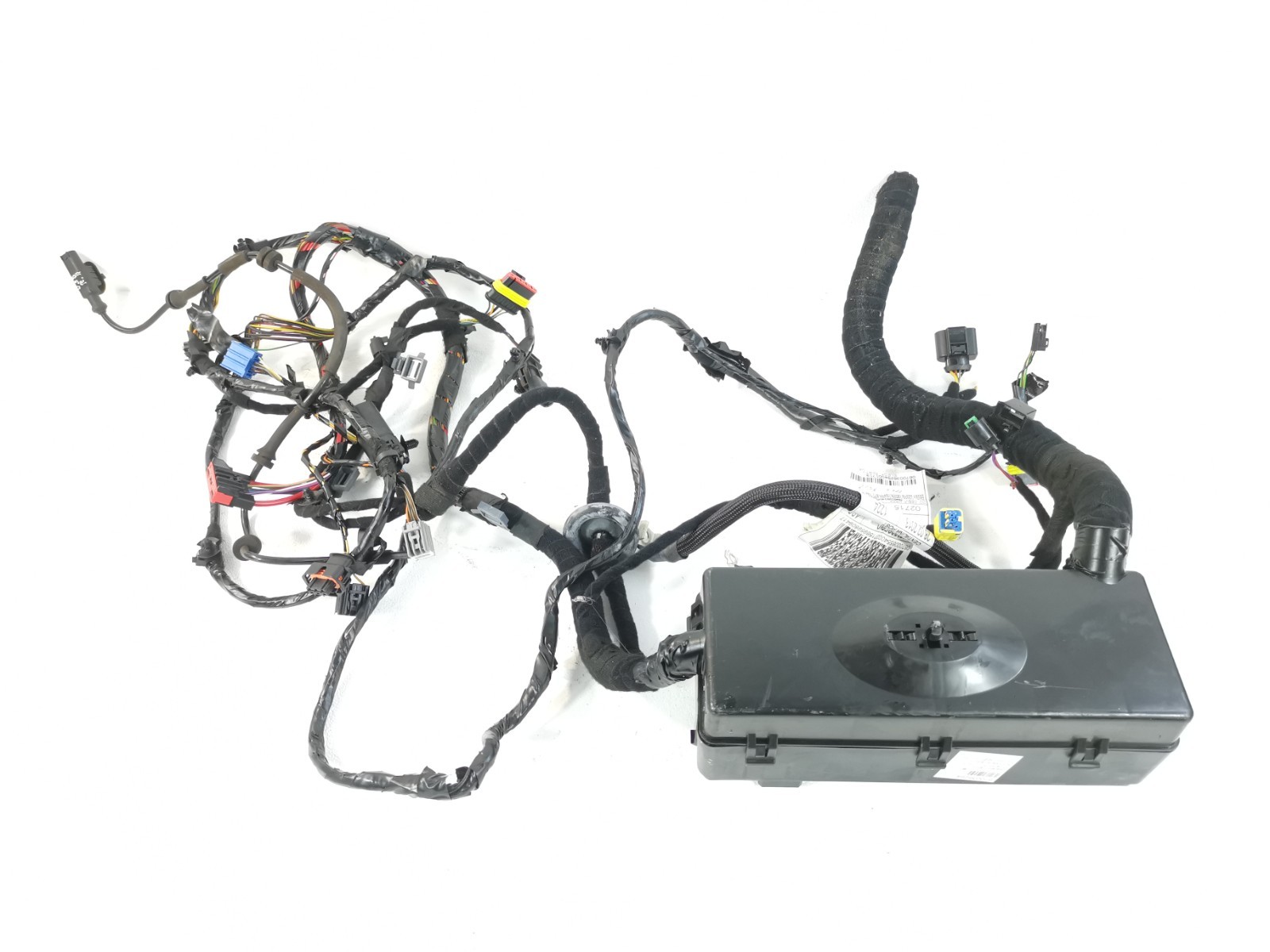Maserati Ghibli 2017 RWD M156B 3.0 L Fuse Relay Box With Wiring 670036294 OEM