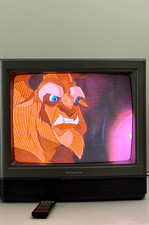 Vintage 1991 Magnavox HD1920C122 CRT TV Television 19in w/ Remote Retro Gaming