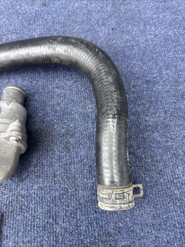 Заводской корпус термостата шланги охлаждающей жидкости 4,6 л для 96–98 Ford Mustang SVT Cobra от оригинального производителя - Изображение 4 из 4