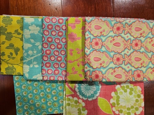 MODA Spring House By Stephanie Ryan 7 Fat Quarters Floral Dots- Summer Fabric