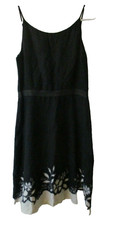 Ann Taylor 6 knee length Black linen dress floral
