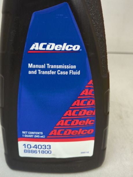 New OEM GMC 75W-90 Manual Transmission and Transfer Case Fluid 1
