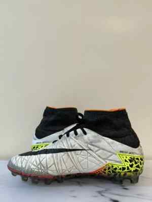 Nike Hypervenom Phantom II AG ACC Professional Soccer Football