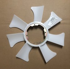 Radiator Fan Blade for Nissan Pathfider 96-01 Frontier 98-04 Xterra 00-04 3.3L