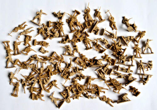 1:72 WWII Infantry Soldiers Figures 100 pieces ( British & Russian ?? )