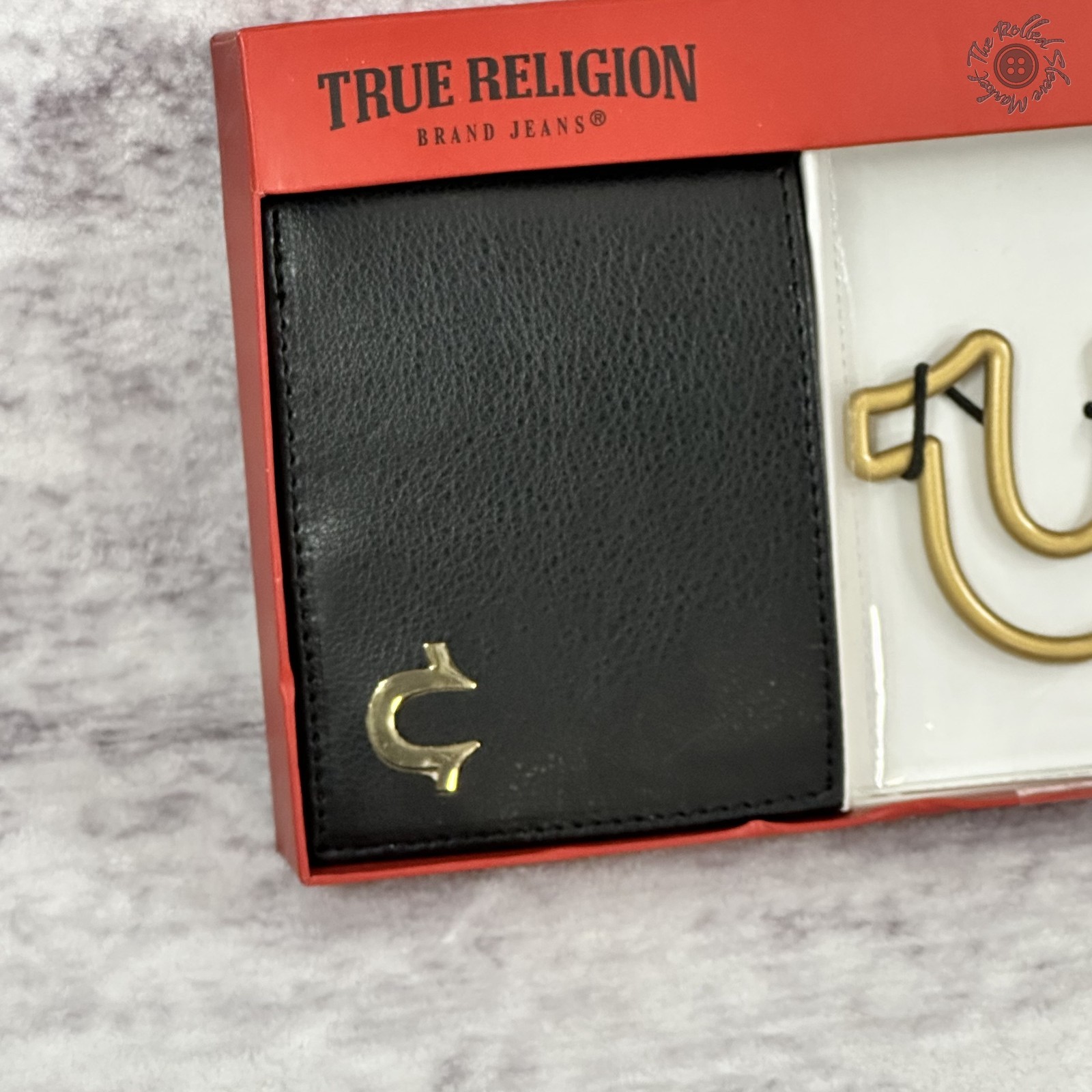 NIB True Religion Bifold Black Wallet Horseshoe Gold Carabiner Gift Set MSRP $60 thumbnail 2
