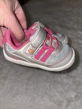 Stride Rite Toddler Girl Sz. 4  Solana  One Strap Shoe. Grt. Quality, Adorable