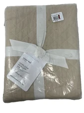 Pottery Barn Heirloom Scallop Quilted Sham_Standard_Oatmeal NWT_TM