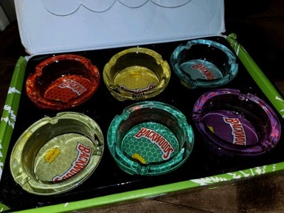 Backwoods Tobacco Glass Ashtray Set Assorted Colors in Box W/ 6 Circle Ashtrays