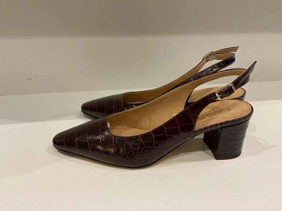 Stuart Weitzman Russell And Bromley Burgundy Leather Sling Backs Size 6 (39) - Image 4 of 4