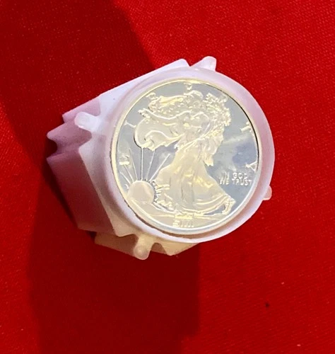 1 roll of 1 Troy oz .999 fine silver rounds featuring a walking liberty design