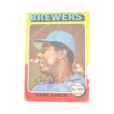 Topps 1975 Hank Aaron #660 Milwaukee Brewers Baseball Card Base Set