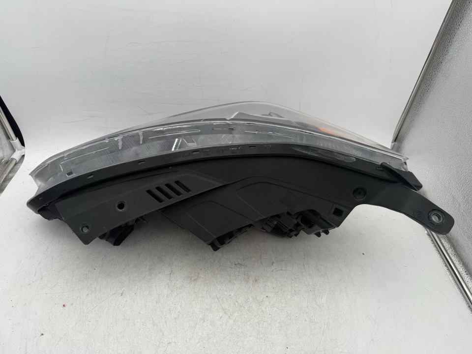 2019 2020 2021 Hyundai Veloster LED Headlight RH Front Right Passenger Side OEM - Image 3 of 4