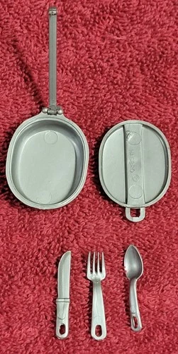 Vintage 1960's Hasbro GI Joe Mess Kit Original Fork Spoon & Knife Meal Box