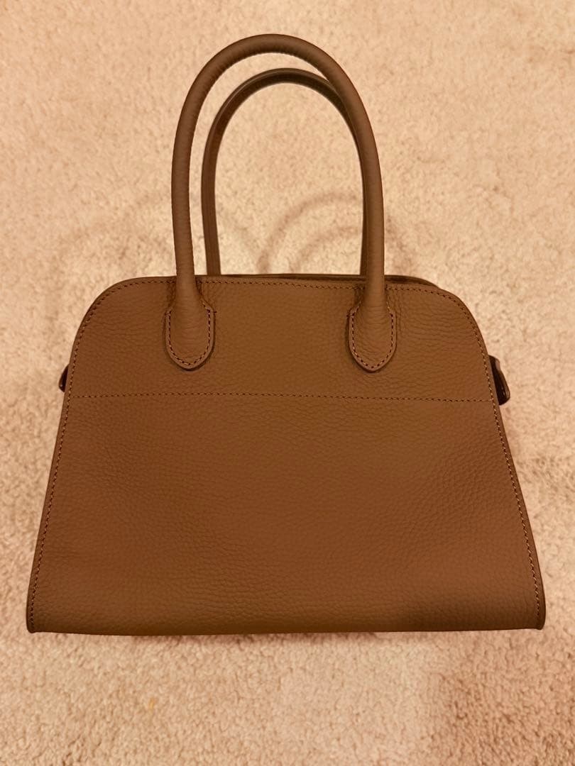 New THE ROW Margaux 10