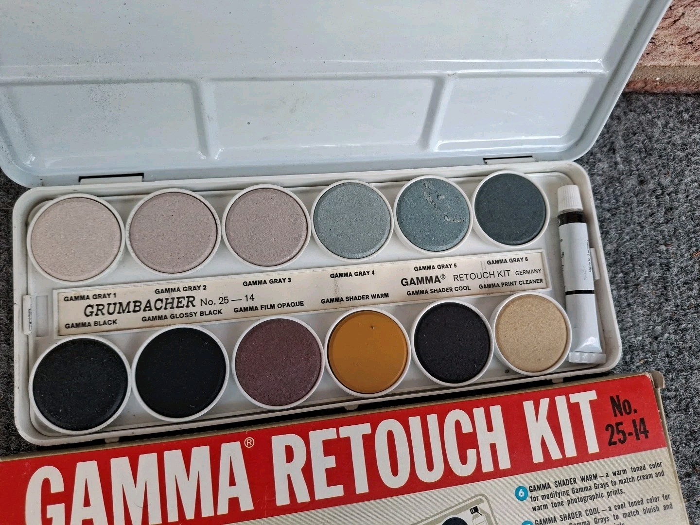 Grumbacher Gamma Retouch Kit No. 25-14 Brand New Old Stock  Photo Retouching