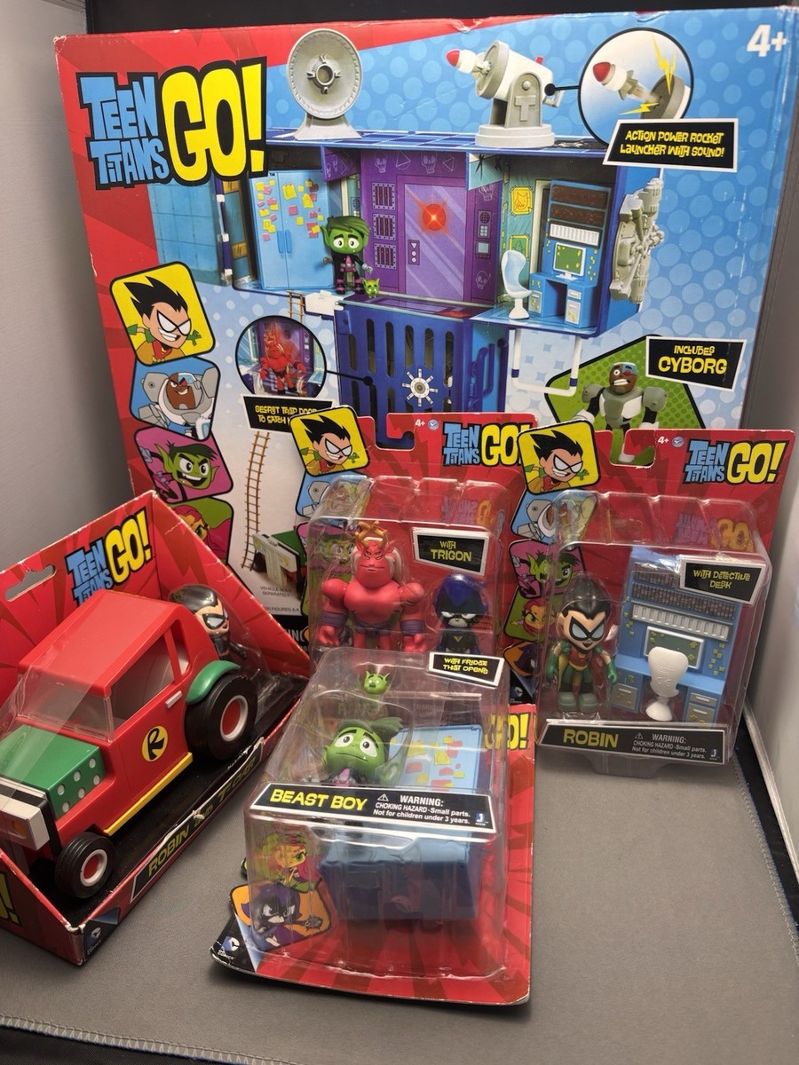 Teen Titans Go! T-Tower Playset Carrying Case, With Beast Boy
