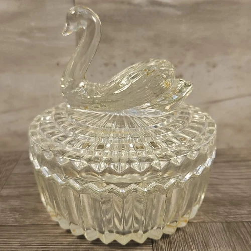 Vintage Jeanette Swan Clear Cut Trinket Dish With Lid Glass Jewelry Box Bird