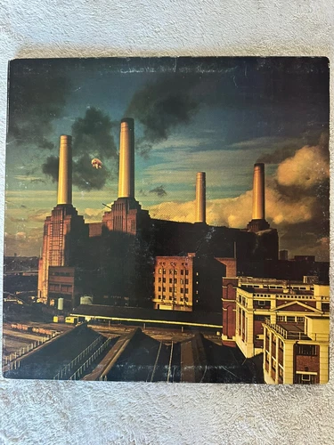 Pink Floyd  Animals  1977 33 RPM Vinyl Album Vintage