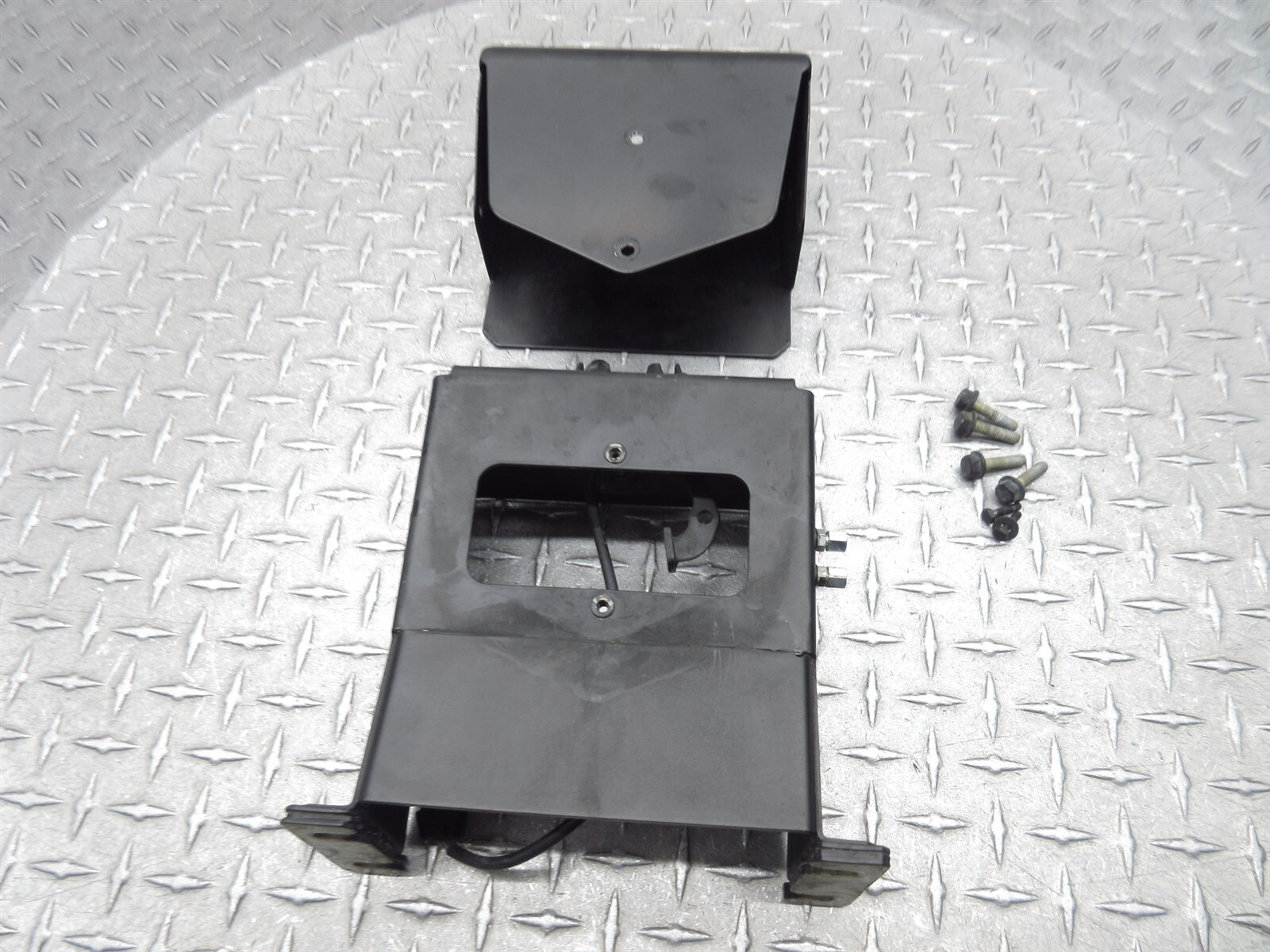 2008 Ferrari F430 Spider 65732400 Rear Engine Bay Hood Lid Cable Latch Lock