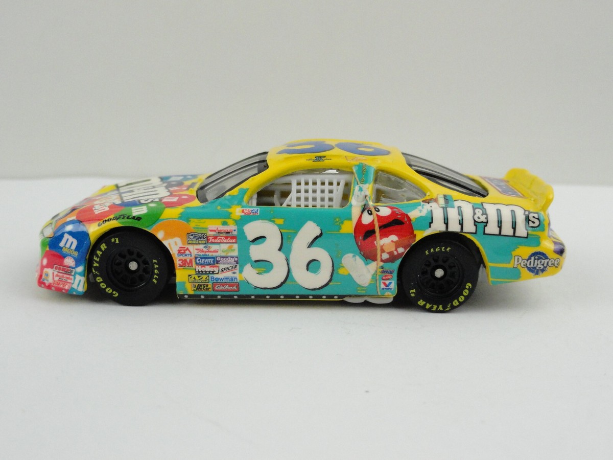 2002 Hot Wheels Racing 1/64 Ken Schrader #36 M&Ms Global