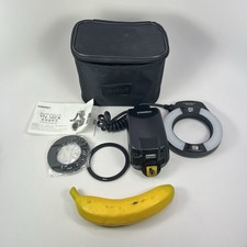 Yongnuo YN14EX TTL Macro Ring LED Flash Light with Adapters, Case for Canon EOS