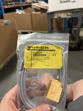 NEW Turck Ni10-Q25-AP6X Inductive Sensor Ni10Q25AP6X