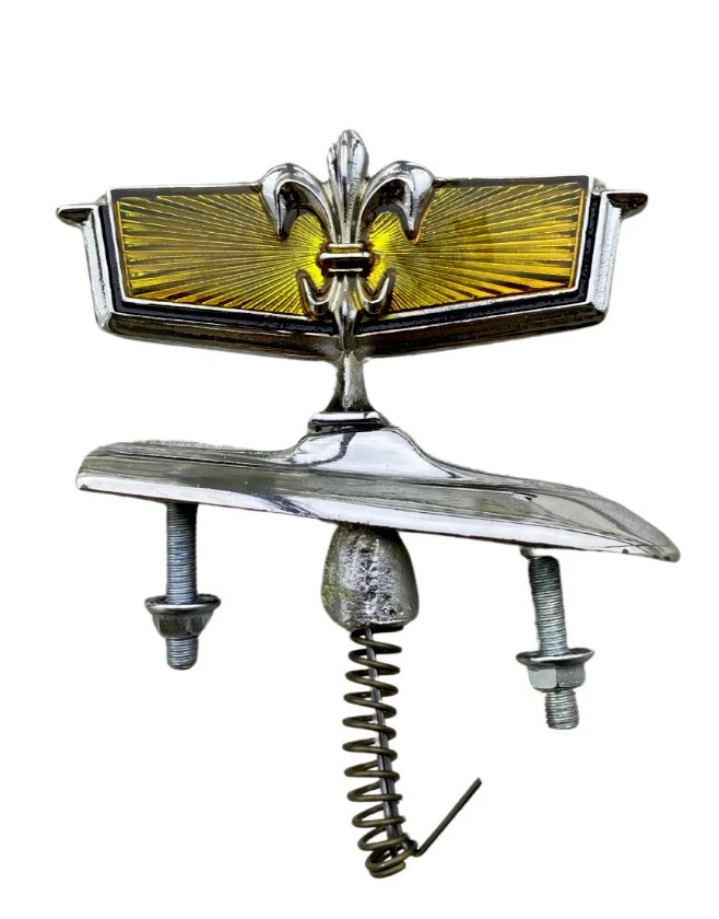 NUEVO CHEVROLET CAPRICE 1980 1990 CAPÓ DELANTERO DORADO AMARILLO EMBLEMA CHEVY 80 90 Foto 2 de 4