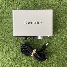 Focusrite iTrack Solo Audio interface for XLR microphone / Headphones USB (C155)