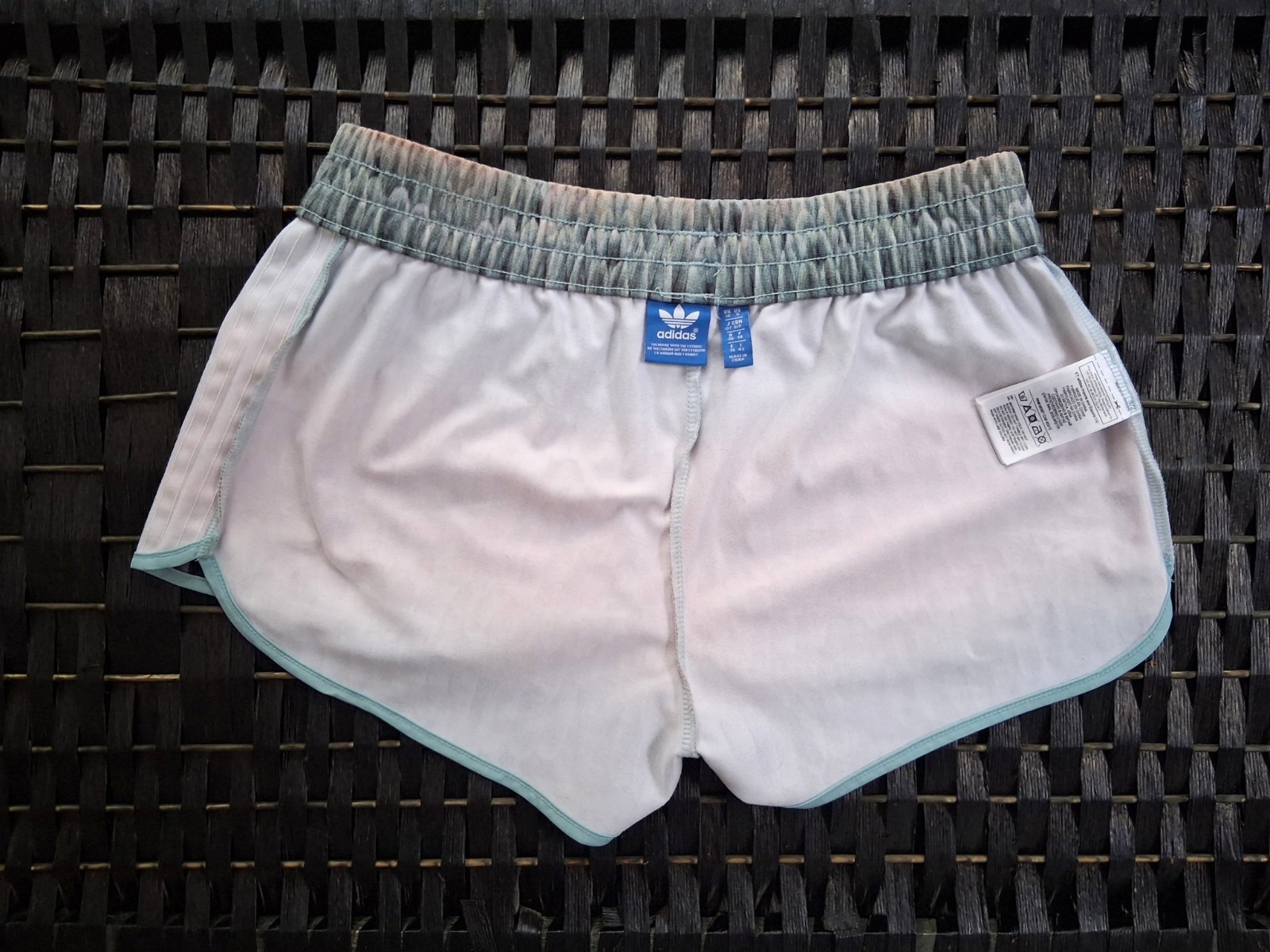 Rare 2015 Adidas Originals x The FARM Company "Menire" Shorts - S19339 - S image 10