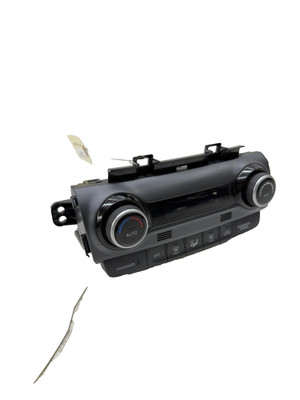 2018-2023 Hyundai Kona OEM Center Dash A/C Climate Control Switch Assembly