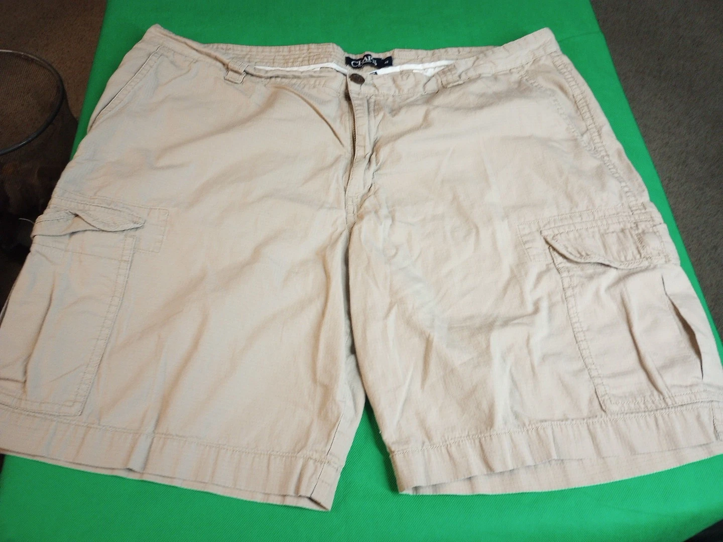 Chaps Cargo Shorts Utility Flat Front Pockets Shorts Men’s Size 42 X 9
