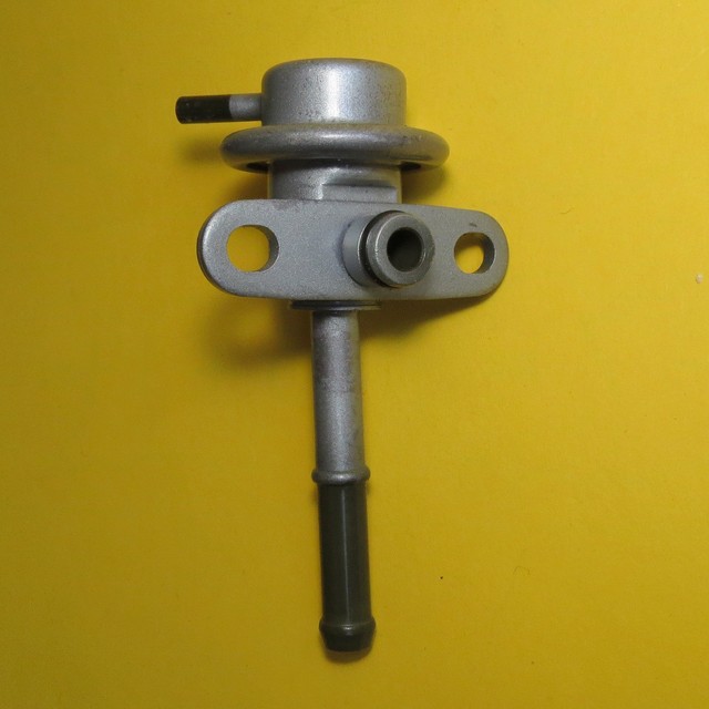 Mazda 323 Fuel Pressure Regulator Valve 1953001690 for sale online eBay