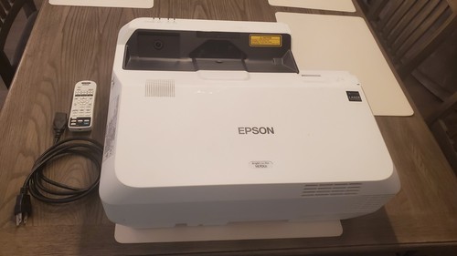 Projecteur laser interactif Epson BrightLink Pro 1470Ui WUXGA 3LCD 6184 heures H876A
