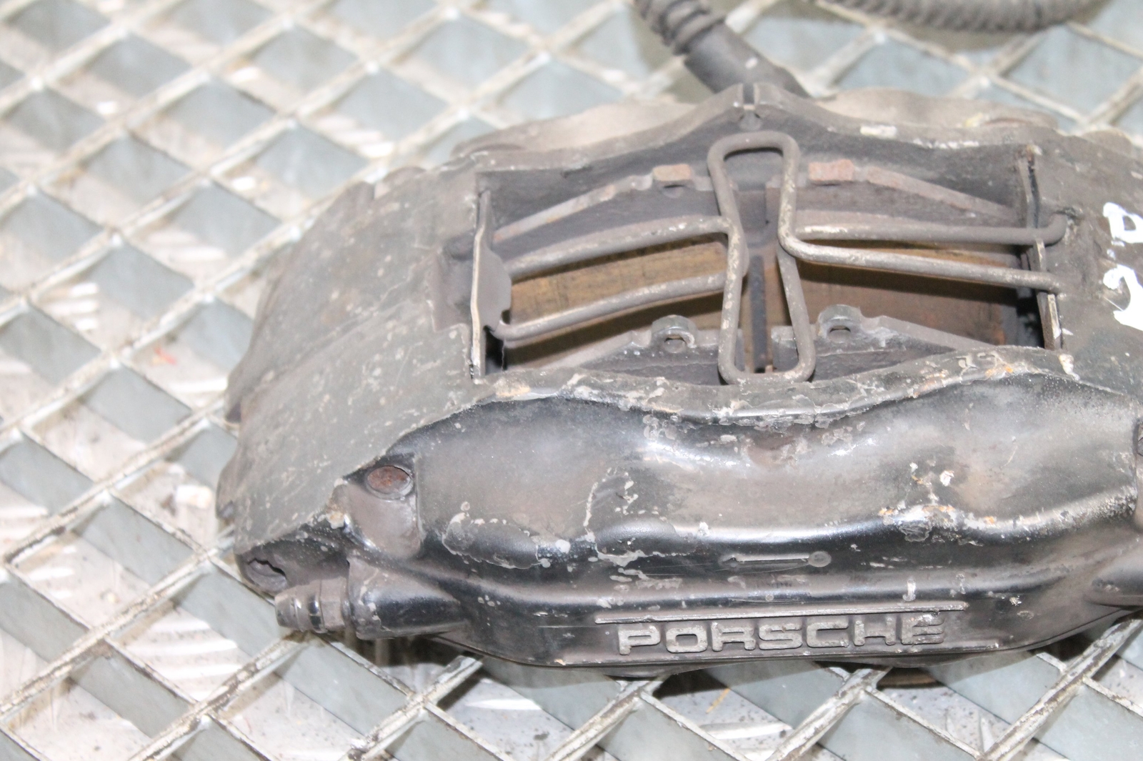 PORSCHE 928 4.7 S Front Left Brake Caliper Brembo 228kw 1986 eBay