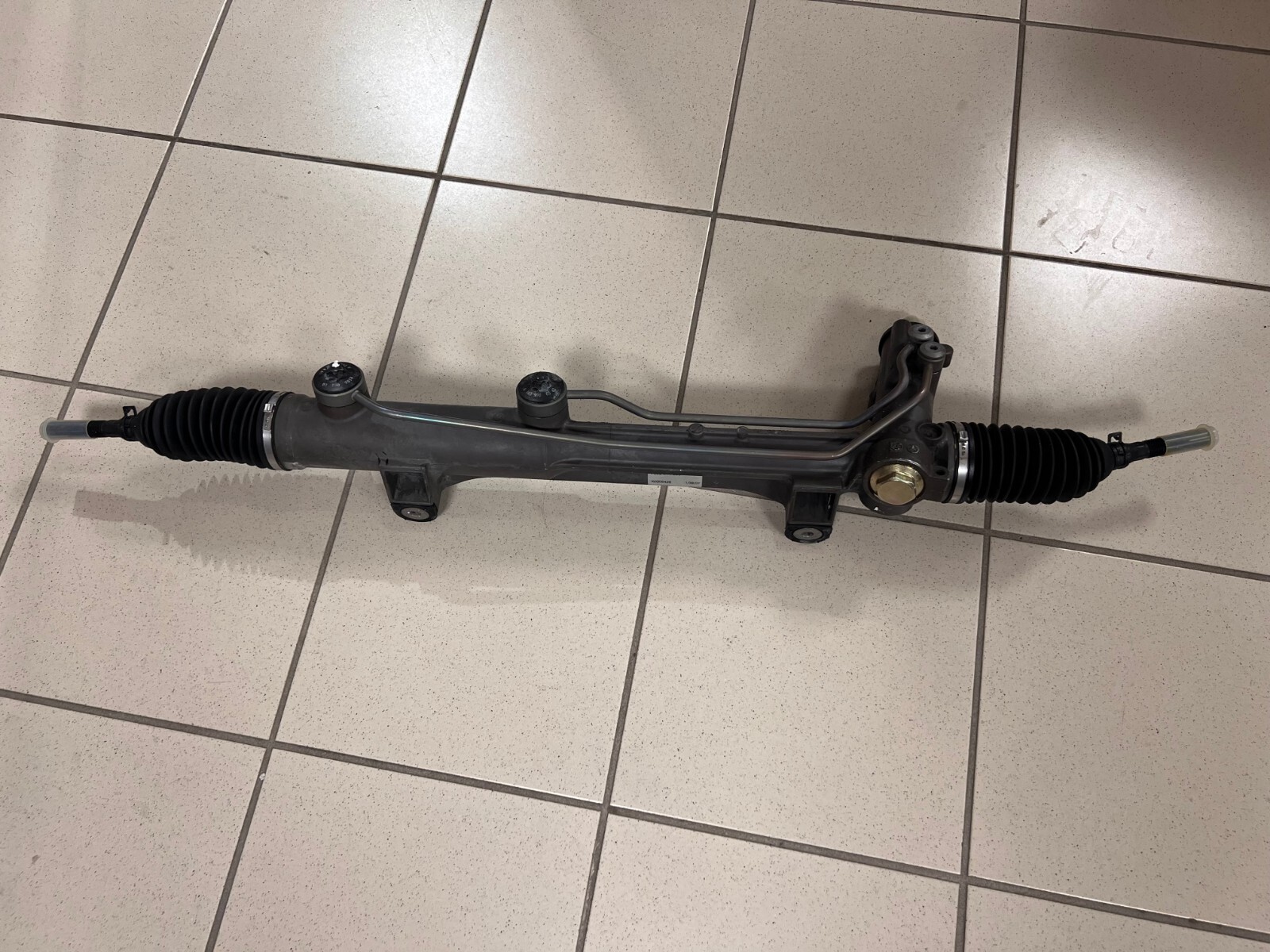 Crémaillère direction Mercedes W163 bloc direction hydraulique référence 163460072580
