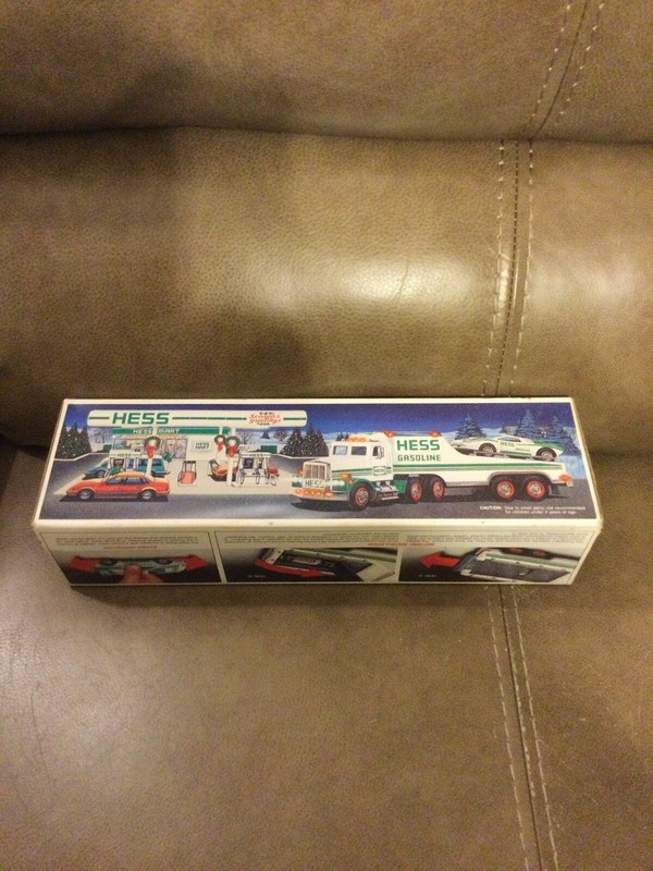 HESS 1993 PATROL CAR  (REAL HEAD AND TAIL LIGHTS)