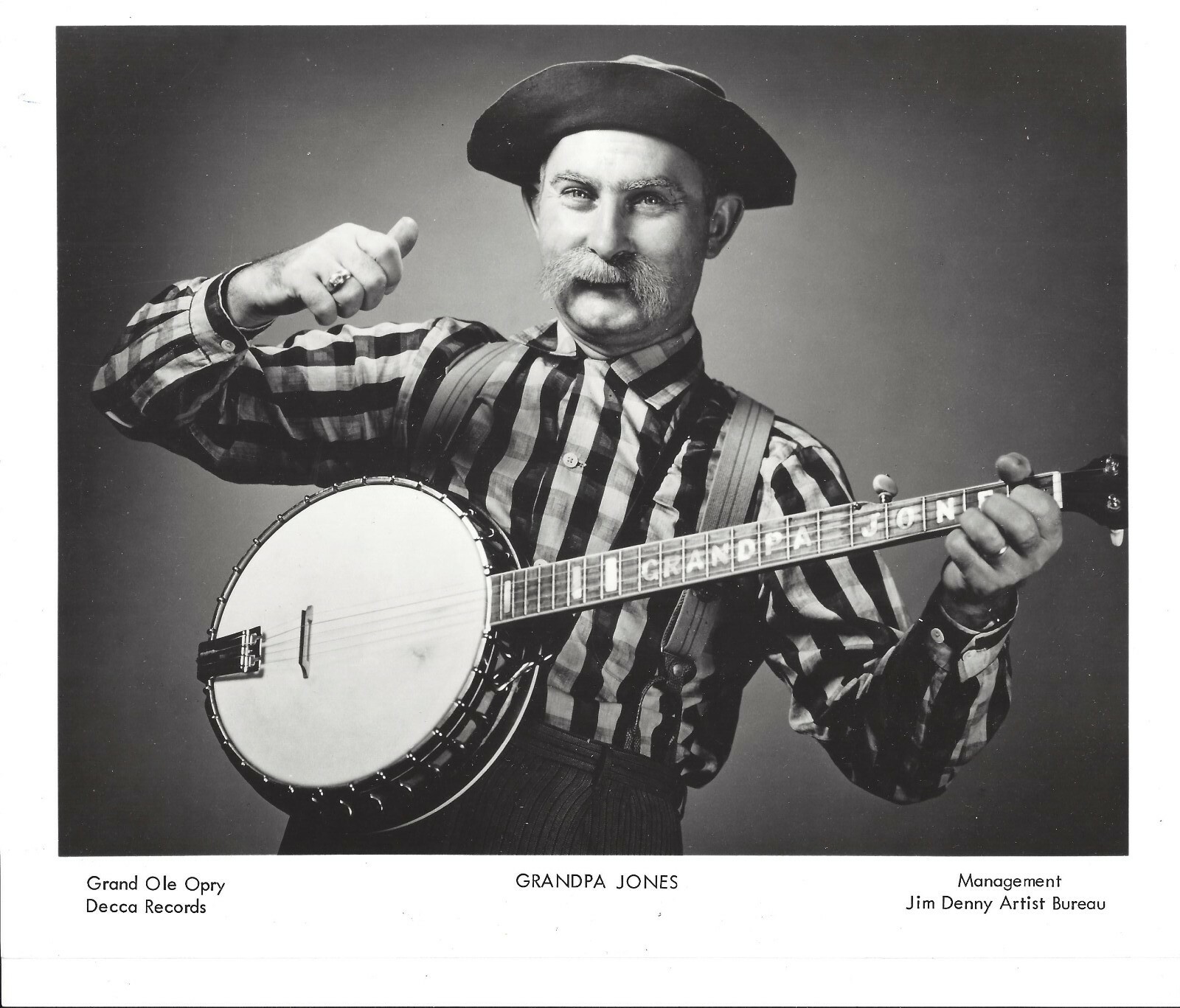 grandpa jones net worth